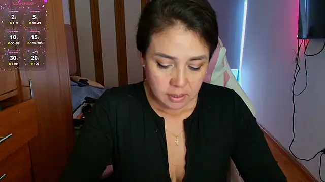 دردشة aimee_fordd الجنسية المباشرة