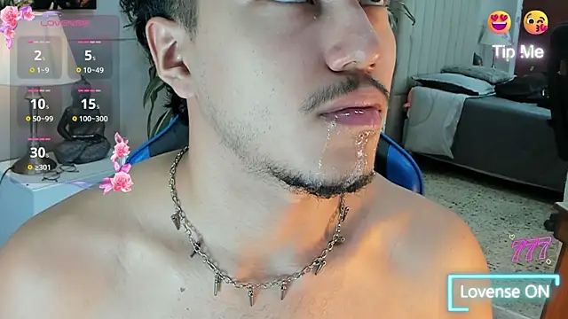 Chat XXX ao vivo de kai_storn