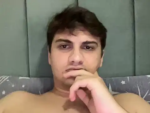 دردشة hazel_boy الجنسية المباشرة
