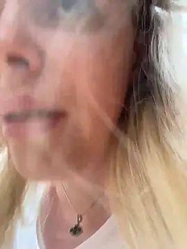 دردشة HarrietDart الجنسية المباشرة