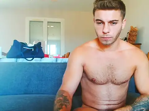 Chatroom XXX en direct de Elkafit28