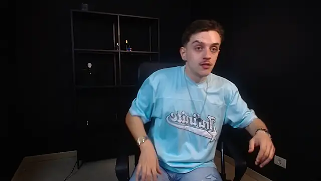 FelixStarkk 라이브 XXX 채팅