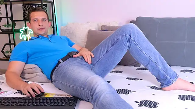 Jimmy_Doss Chat XXX in diretta