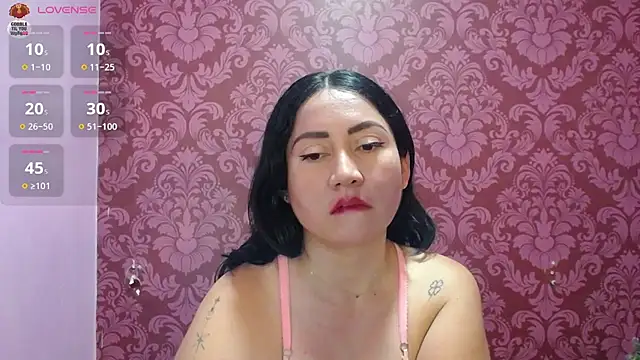 Chat +18 de juliana_diaz ao vivo