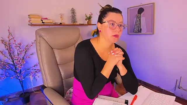 Chanelll_Taylorr_ Live XXX-Chat