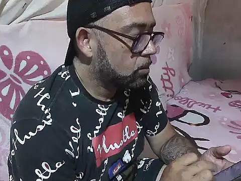 دردشة CarlossexVen الجنسية المباشرة