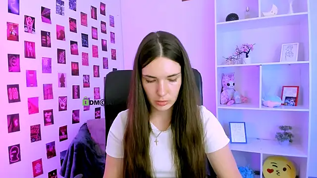 دردشة anita_wow الجنسية المباشرة