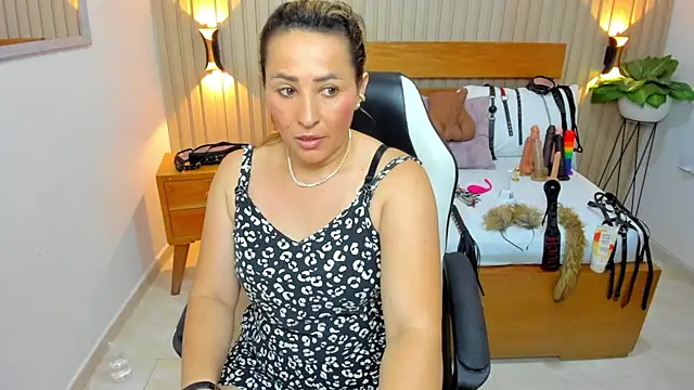 luciana_ballesteros_ 라이브 XXX 채팅