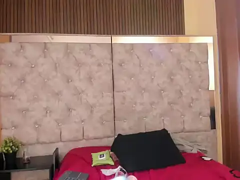 دردشة Tamara_doke الجنسية المباشرة