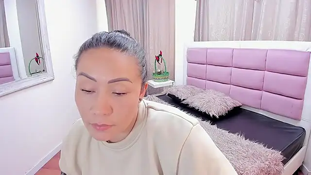 دردشة gaby_trent الجنسية المباشرة