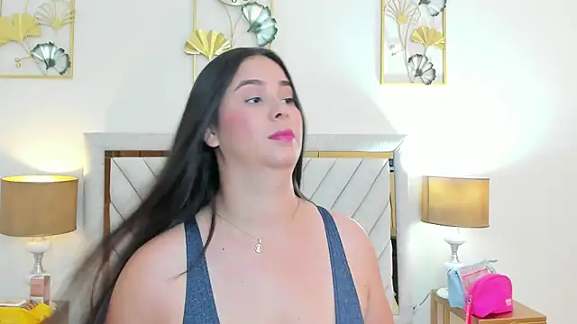 دردشة MadisonJenner الجنسية المباشرة