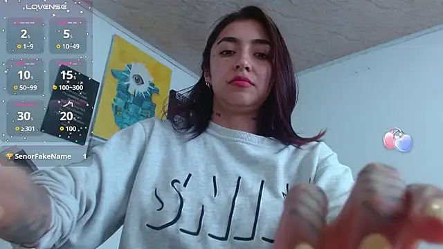 ZoeBakers_'s Live XXX Chat