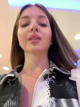 KrisMagnoly's Live XXX Chat