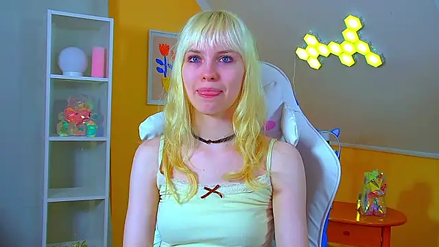 Živý XXX chat HannahHollis