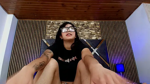 Amy_channel Chat XXX in diretta