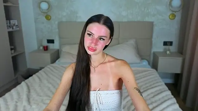 Snow_WhiteeeX লাইভ XXX চ্যাট