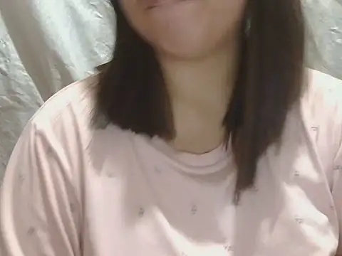ChubbyButtyのライブXXXチャット