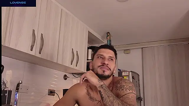 XXX chat uživo modela Seth_Vegaa