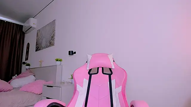 XXX chat uživo modela _Maybe_Baby