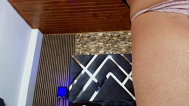 Онлайн чат XXX Amy_channel