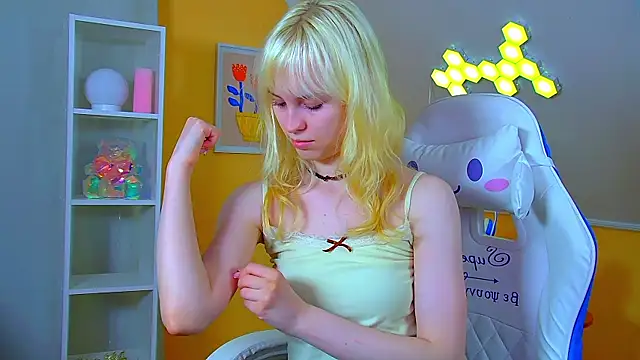 Chat XXX en directo de HannahHollis