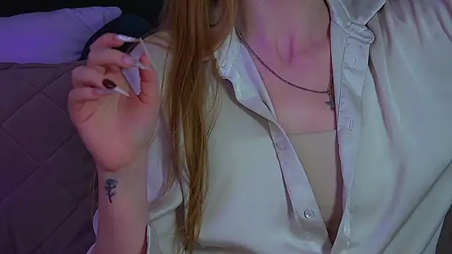 AgataFoxley Live XXX-chat
