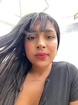 Mariangel_11 élő XXX-chatje