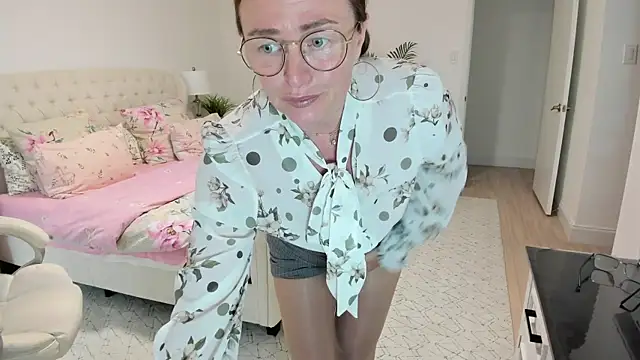 Vika73 Live XXX-chat