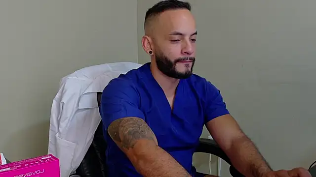 Mike_savage3: απευθείας συνομιλία ΧΧΧ