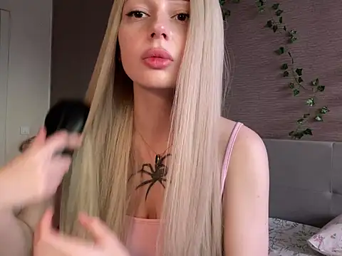 Онлайн чат XXX LovelyRachel__