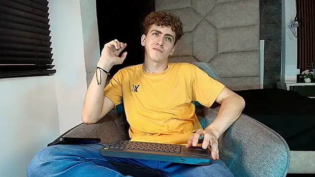 Tyler_Mcrey Live XXX-chat