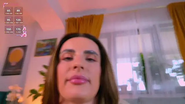 Онлайн чат XXX SereneRhodes