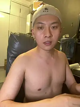 Онлайн чат XXX yichen008