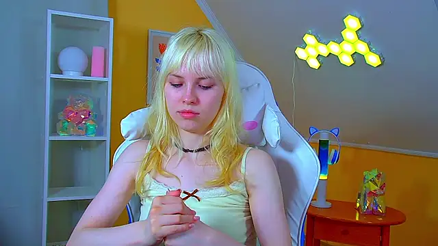 Онлайн чат XXX HannahHollis
