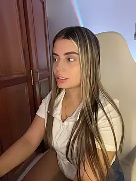 Miss_valeriaa's Live XXX Chat
