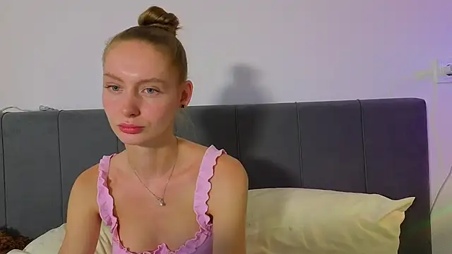 Živý XXX chat KylieRoosee