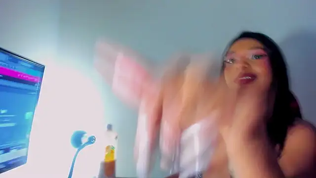 Chat XXX ao vivo de yayacandy