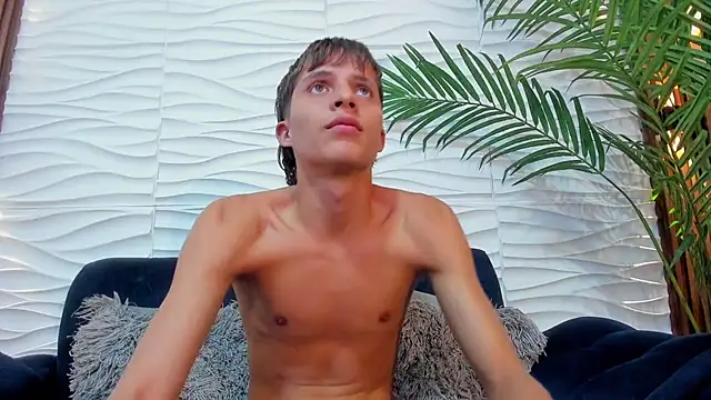 Pavo_tv's Live XXX Chat