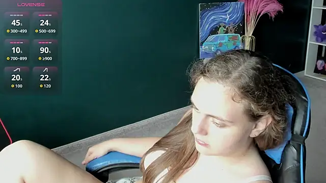 elara_sunbeam's Live XXX Chat