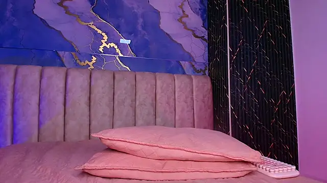 agath_69's Live XXX Chat