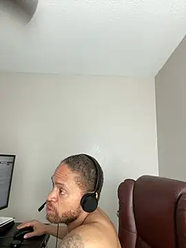 Fathero1time's Live XXX Chat