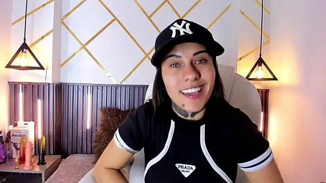 Czat XXX na żywo – MadisonYoung000