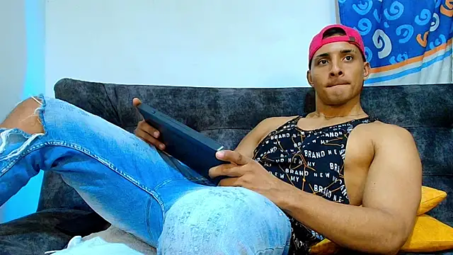 Smith_Fitness – Naživo XXX chat