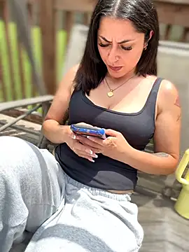 Živý XXX chat YourQueen18