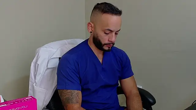 Mike_savage3 Live XXX-Chat