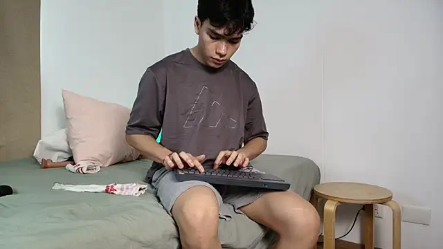 luandy_1's Live XXX Chat