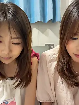 yang818 在線直播表演