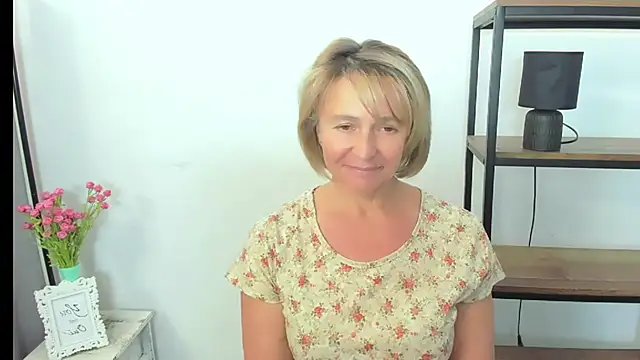 MarieneHot XXX чат на живо