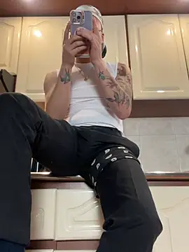 Alexander_Klain's Live XXX Chat