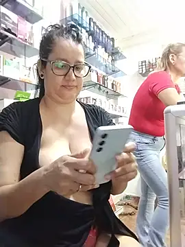 Czat XXX na żywo – keilymadam